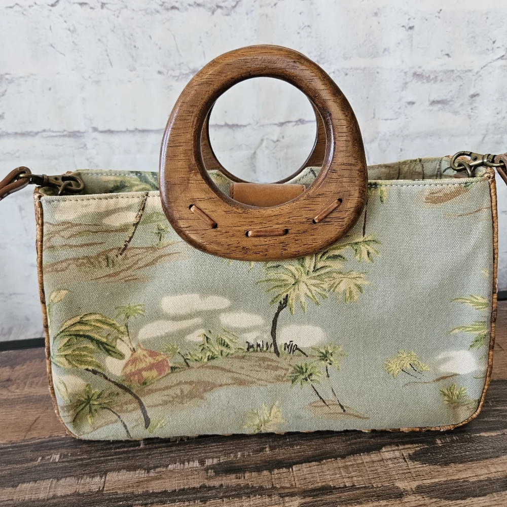Vintage Fossil Island Palm Print Woven Rattan Wood Handle Handbag